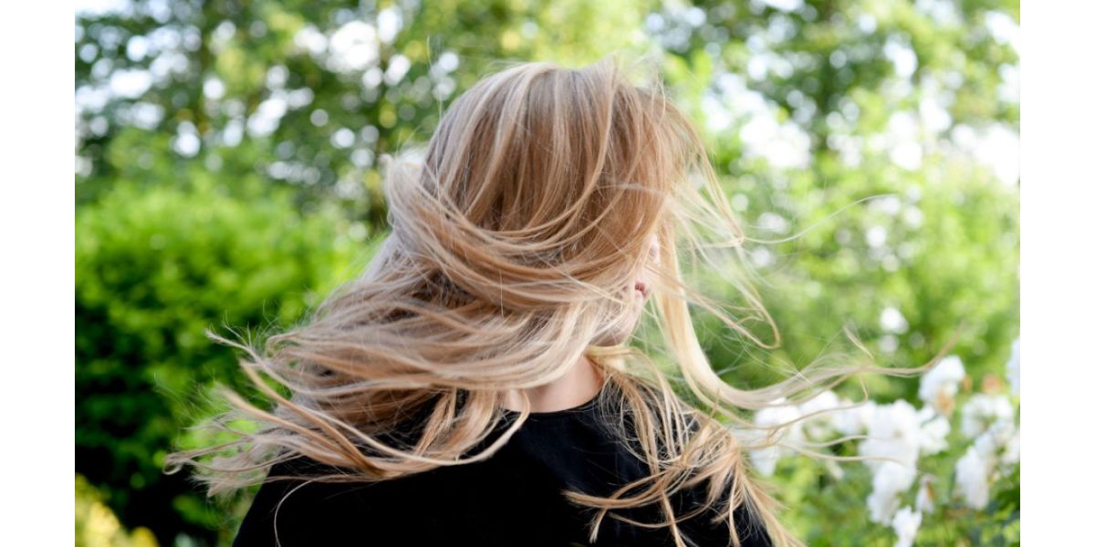 Comment prendre soin de ses cheveux au printemps ?